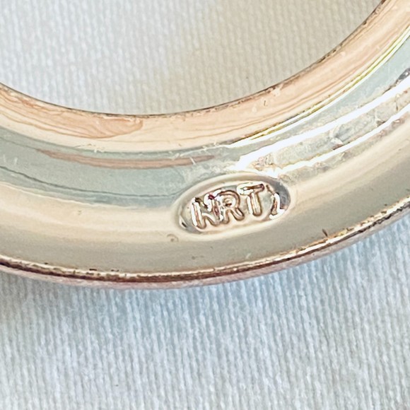 NRT Bib Choker Necklace Silver Tone Intertwined Rings And Ribbons - Picture 8 of 10